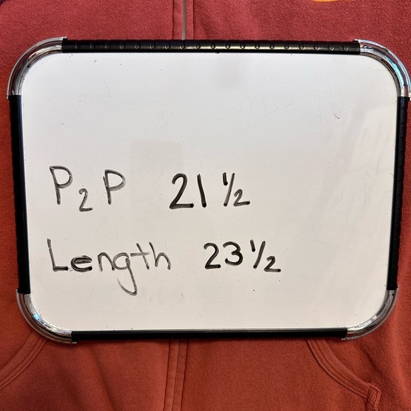 Women’s zip up beach hoodie “Forever Chasing Sunshine” logo on the back.  Size M - Picture 6 of 8